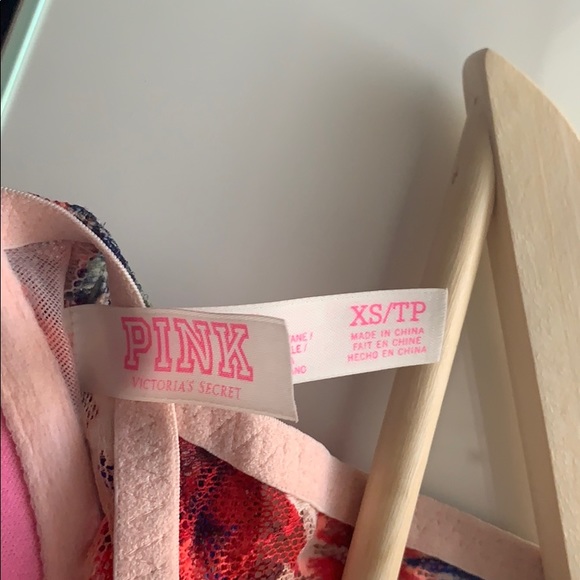 Pink victorious secret bralett - Picture 5 of 5